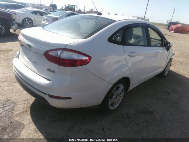 Ford FIESTA SE 2017 3FADP4BJXHM138198 Image 5