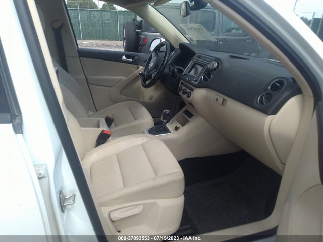 WVGAV7AX7GW536408 Volkswagen TIGUAN S