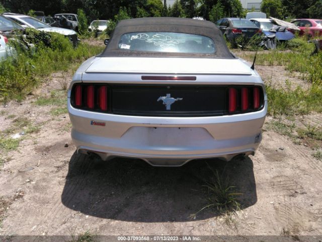 1FATP8EM0F5371874 Ford Mustang V6