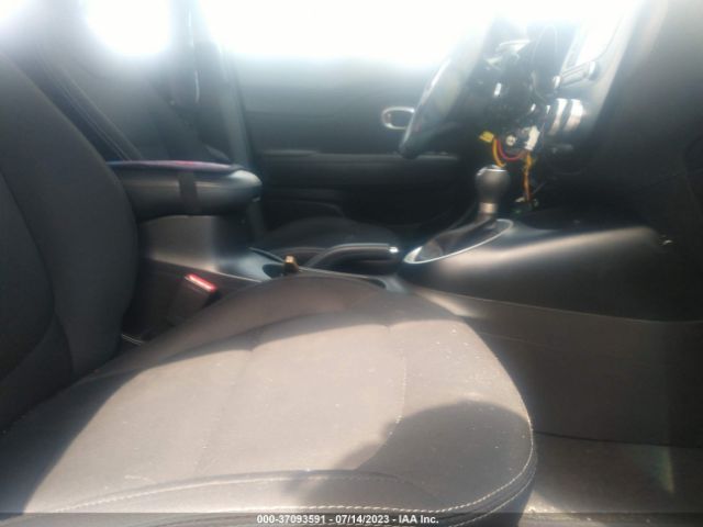 KNDJN2A23K7005768 KIA Soul Base