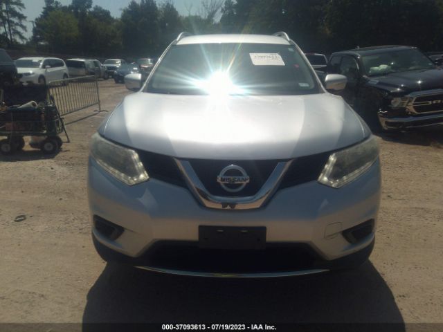 KNMAT2MT9FP544573 Nissan ROGUE SV
