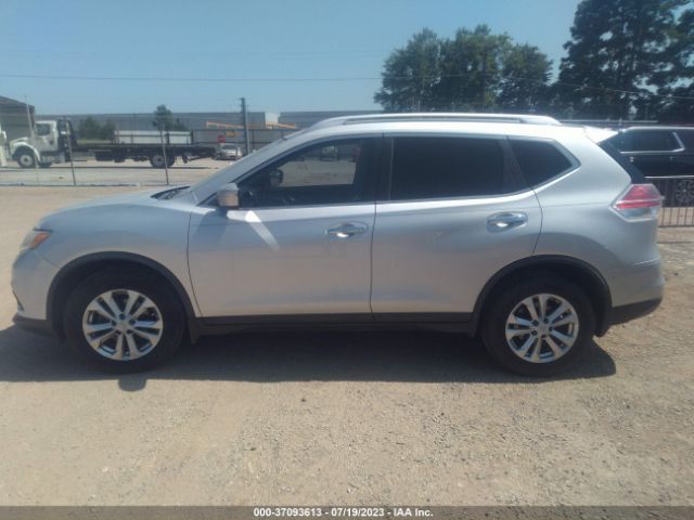 KNMAT2MT9FP544573 Nissan ROGUE SV