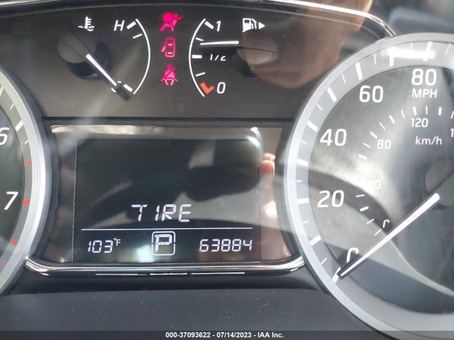 2015 NISSAN SENTRA SR VIN: 3N1AB7AP6FY223986