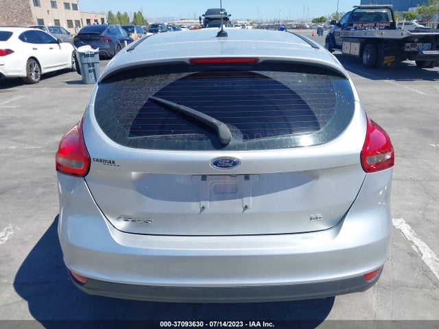 1FADP3K29JL242305 Ford FOCUS SE