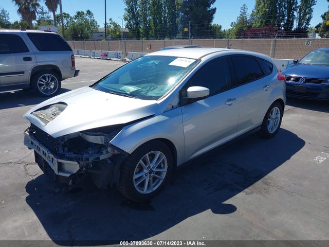1FADP3K29JL242305 Ford FOCUS SE