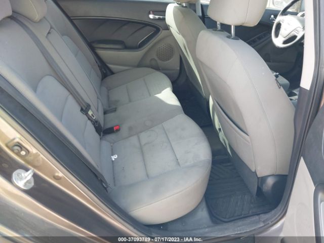 KNAFX5A88E5236670 KIA Forte 5-door Ex
