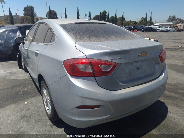 Chevrolet CRUZE LT 2018 1G1BE5SM7J7175001 Image 16