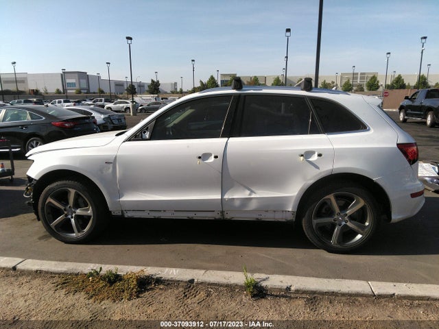 WA1D7AFP7GA129455 Audi Q5 Premium Plus