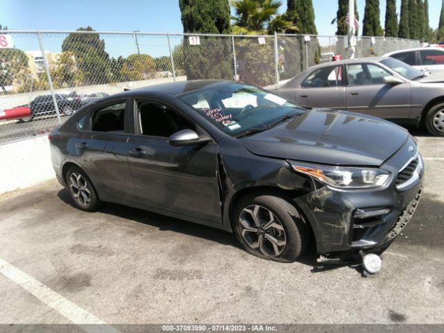 3KPF24AD9ME316426 KIA Forte Lxs