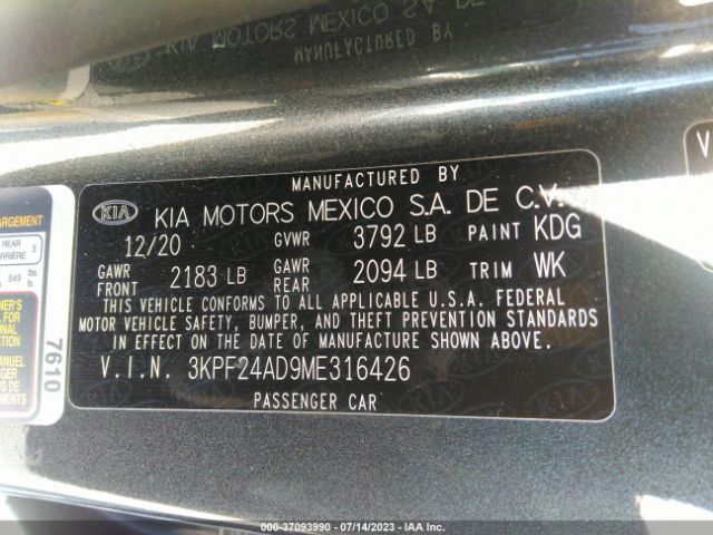 3KPF24AD9ME316426 KIA Forte Lxs