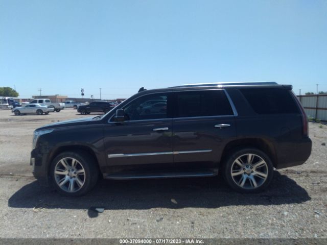 1GYS3NKJ2FR502588 Cadillac Escalade Premium