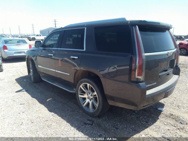 1GYS3NKJ2FR502588 Cadillac Escalade Premium