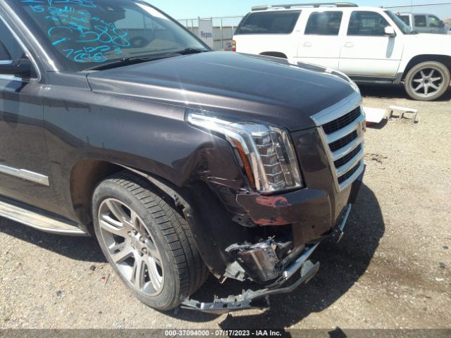 1GYS3NKJ2FR502588 Cadillac Escalade Premium