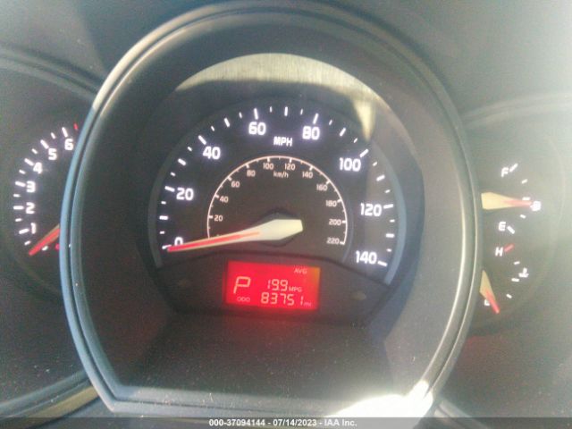 KNADM4A36E6389010 KIA RIO LX