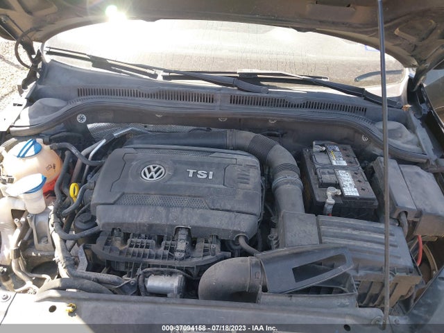 3VWD07AJ3EM430348 Volkswagen Jetta Sedan Se W/connectivity/sunroof