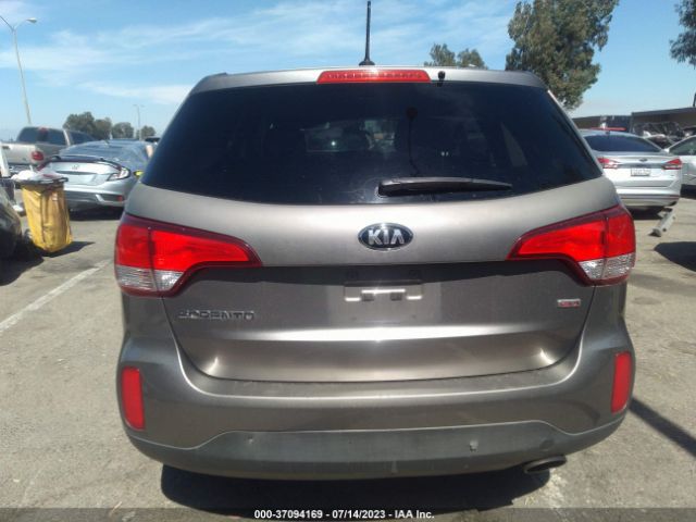 5XYKT3A61EG486677 KIA SORENTO LX