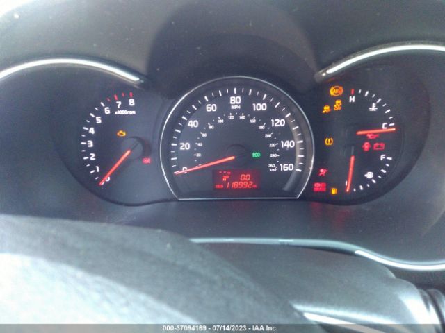 5XYKT3A61EG486677 KIA SORENTO LX