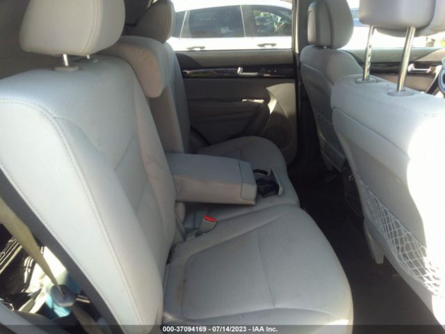 5XYKT3A61EG486677 KIA SORENTO LX