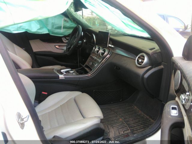 55SWF6GB2FU021069 Mercedes-Benz C-class C 400