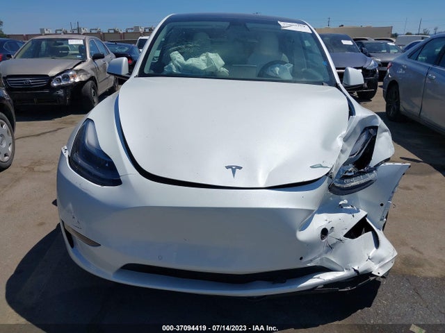 7SAYGDEF2NF343651 Tesla Model Y Performance
