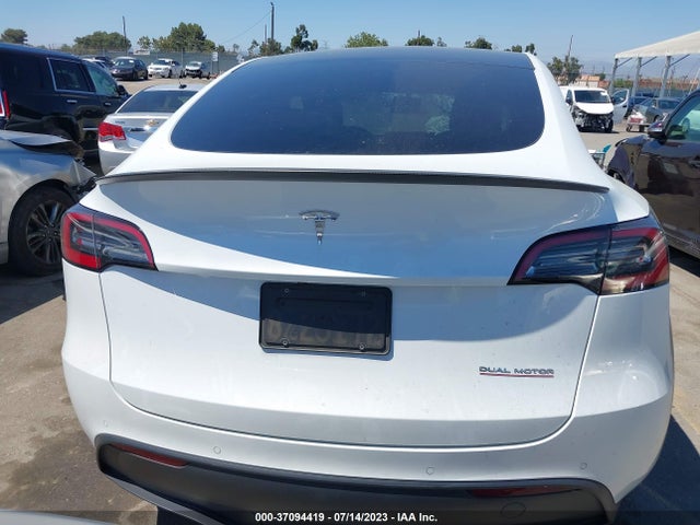 7SAYGDEF2NF343651 Tesla Model Y Performance