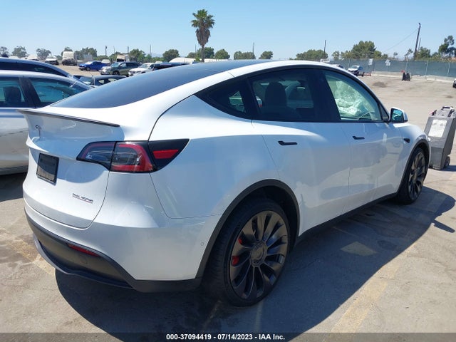 7SAYGDEF2NF343651 Tesla Model Y Performance