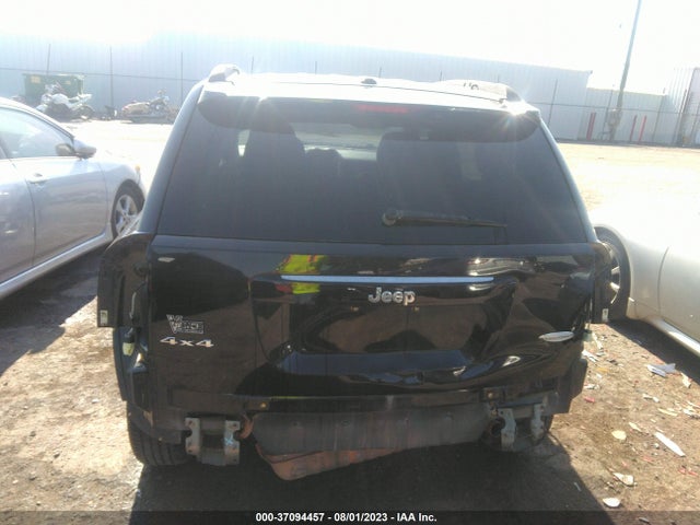 1C4NJDEB2GD718382 Jeep Compass Latitude