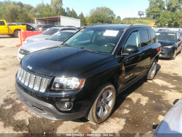 1C4NJDEB2GD718382 Jeep Compass Latitude