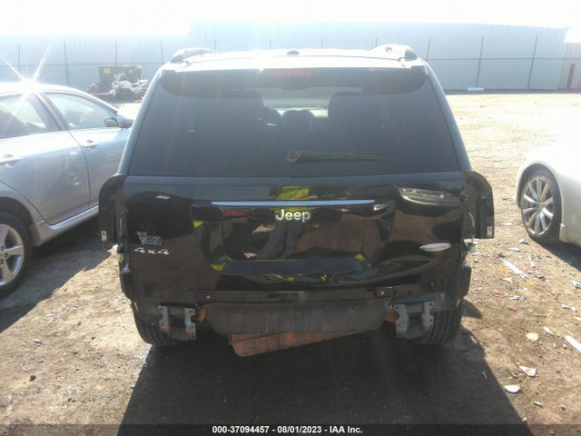 1C4NJDEB2GD718382 Jeep Compass Latitude