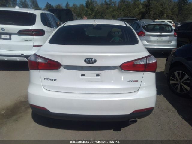 KNAFX4A83G5450673 KIA FORTE EX