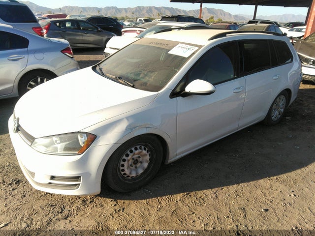 3VW017AU5HM512463 Volkswagen Golf Sportwagen S