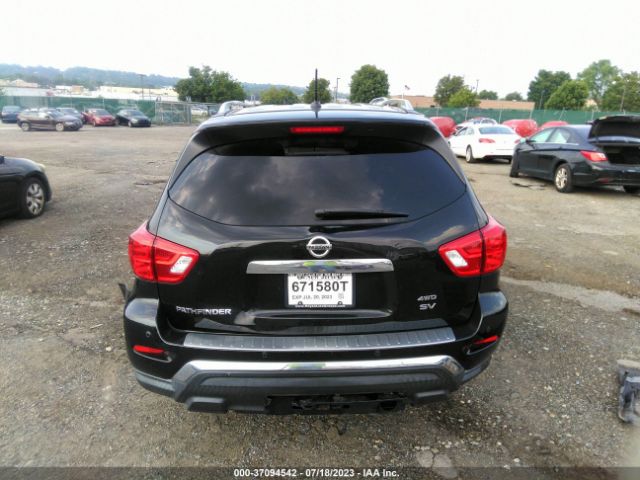 5N1DR2MM7JC656952 Nissan Pathfinder Sv