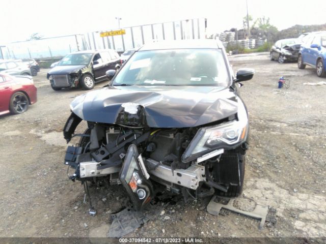 5N1DR2MM7JC656952 Nissan Pathfinder Sv