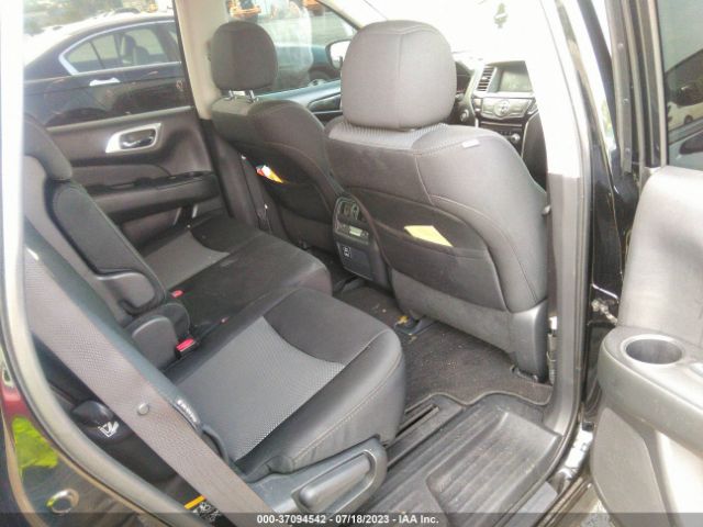 5N1DR2MM7JC656952 Nissan Pathfinder Sv