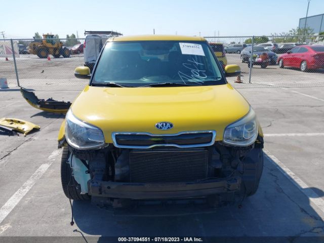 KNDJX3A5XE7026793 KIA Soul !
