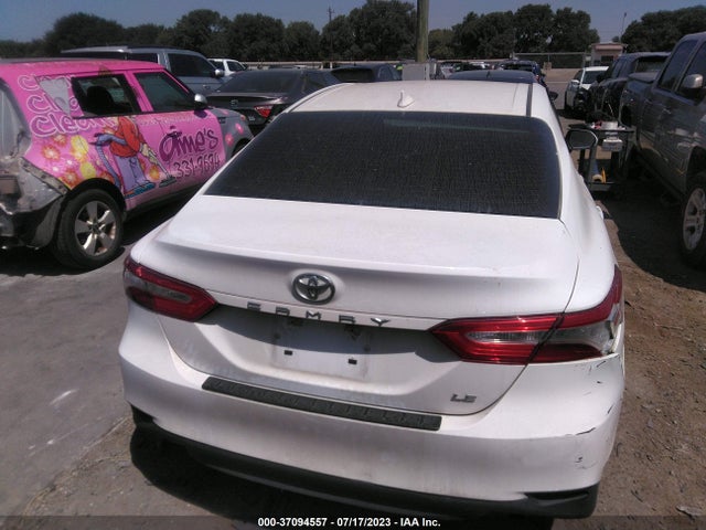 2020 TOYOTA CAMRY LE VIN: 4T1C11AK7LU988239