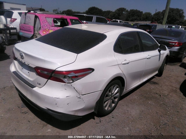 2020 TOYOTA CAMRY LE VIN: 4T1C11AK7LU988239