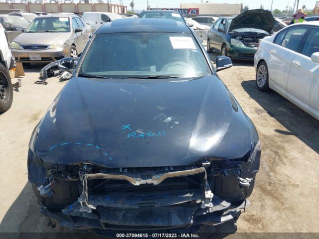 WBA8B9C51JEE82989 BMW 3 Series 330i