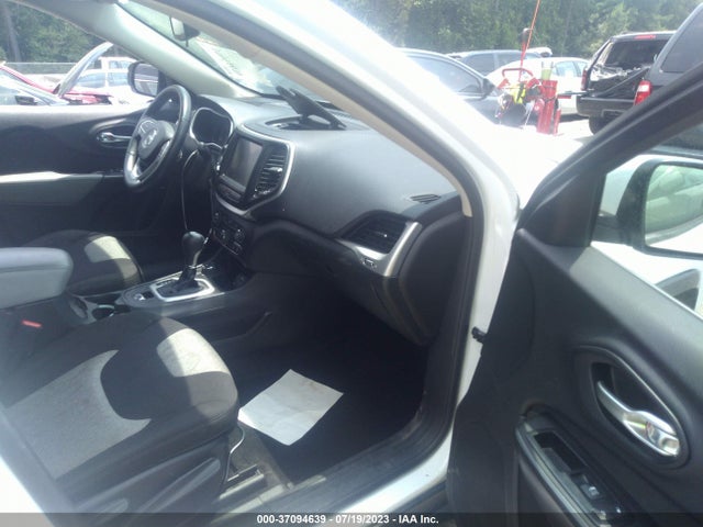 2014 JEEP CHEROKEE LATITUDE VIN: 1C4PJMCS6EW318094