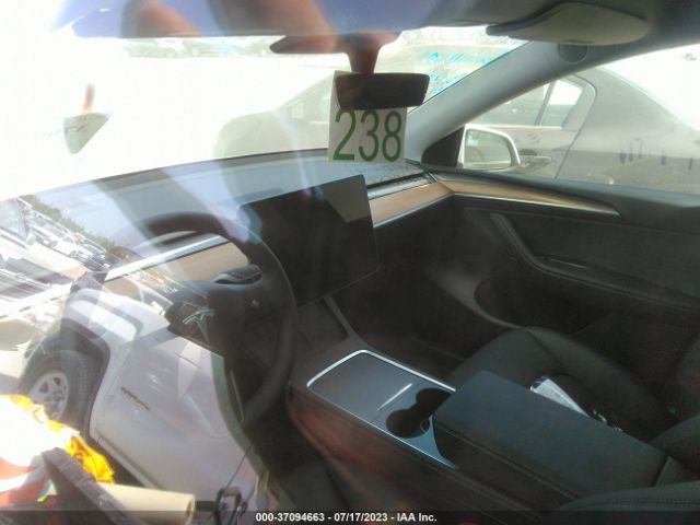 7SAYGDEE8PA061005 Tesla Model Y Long Range