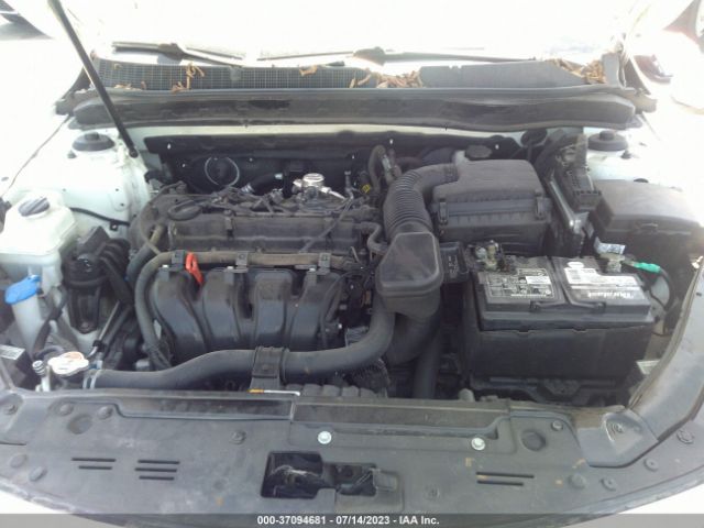 KNAGM4A76F5650272 KIA Optima Lx