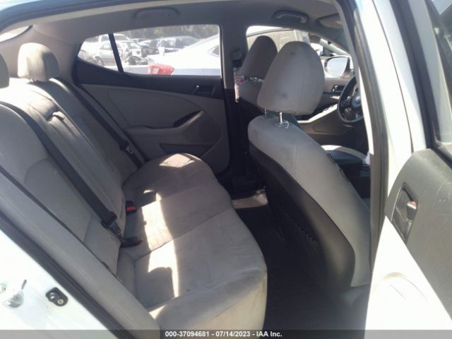 KNAGM4A76F5650272 KIA Optima Lx