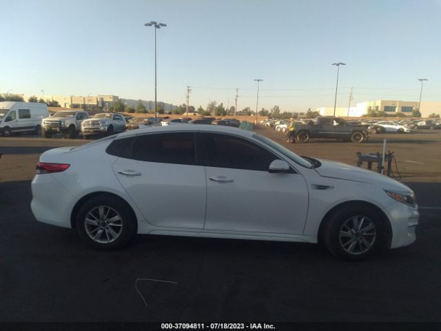 5XXGT4L34JG217439 KIA Optima Lx