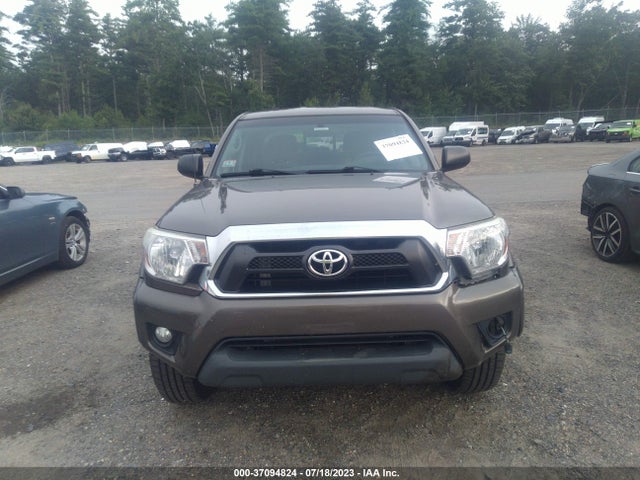 Toyota TACOMA 2015 3TMLU4ENXFM188447 Image 12
