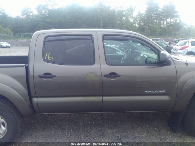 Toyota TACOMA 2015 3TMLU4ENXFM188447 Image 13