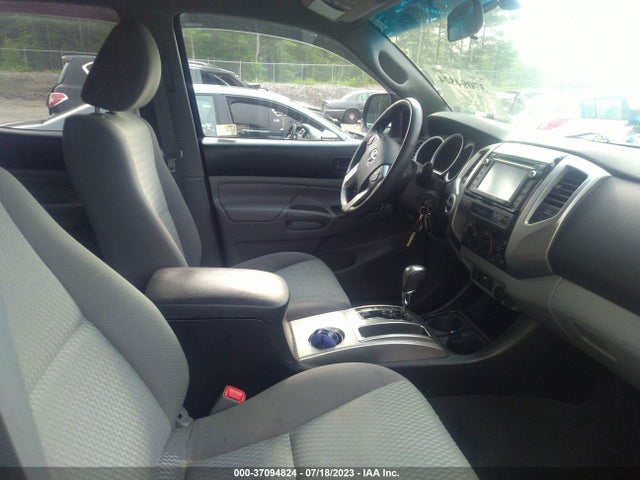 Toyota TACOMA 2015 3TMLU4ENXFM188447 Image 5