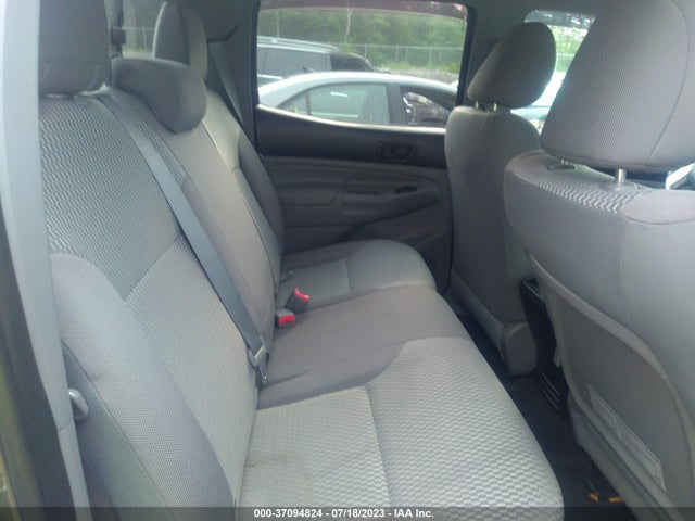 Toyota TACOMA 2015 3TMLU4ENXFM188447 Image 8