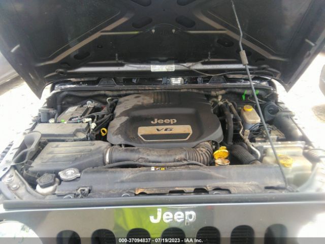 1C4BJWDG4HL733386 Jeep Wrangler Unlimited Sport