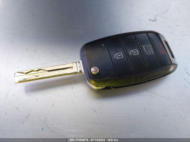 5XYKT4A60FG595512 KIA SORENTO LX
