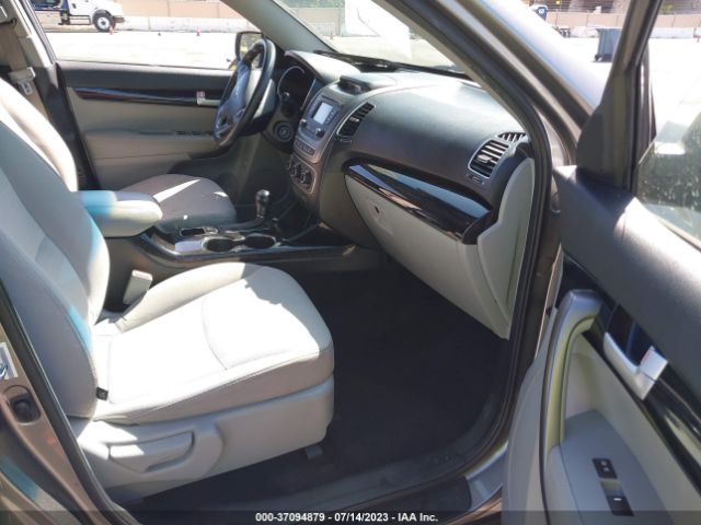 5XYKT4A60FG595512 KIA SORENTO LX